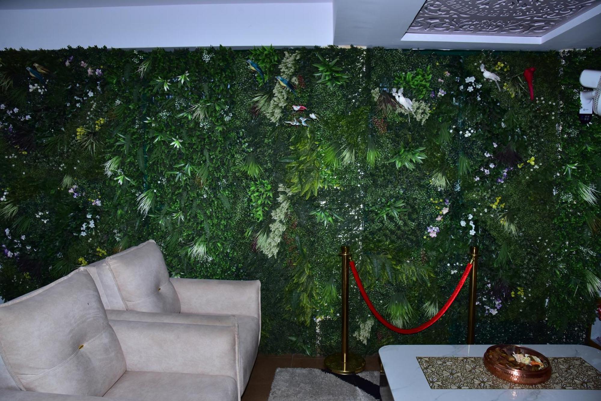 Meadows Inn Mysore Εξωτερικό φωτογραφία