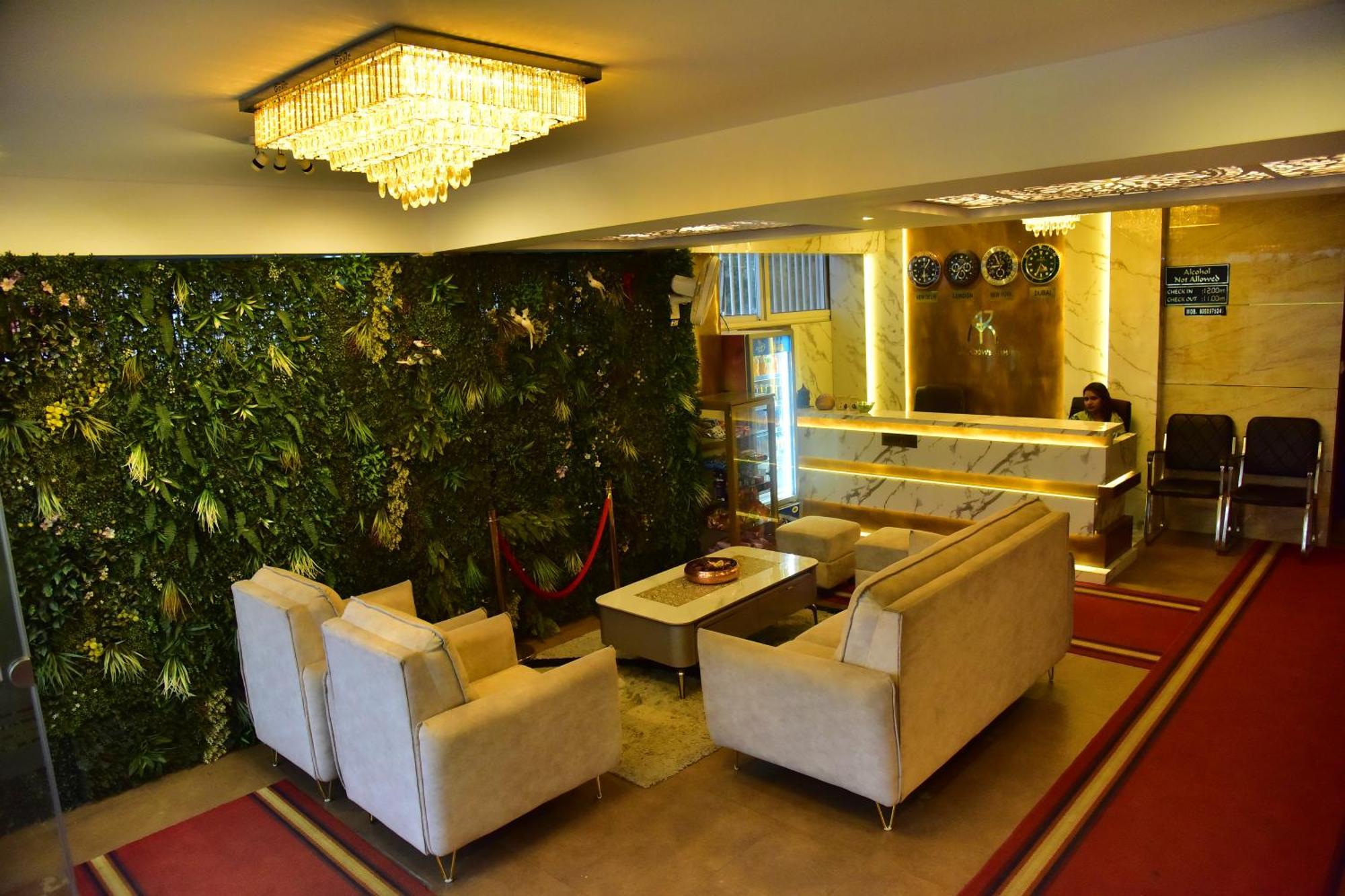 Meadows Inn Mysore Εξωτερικό φωτογραφία
