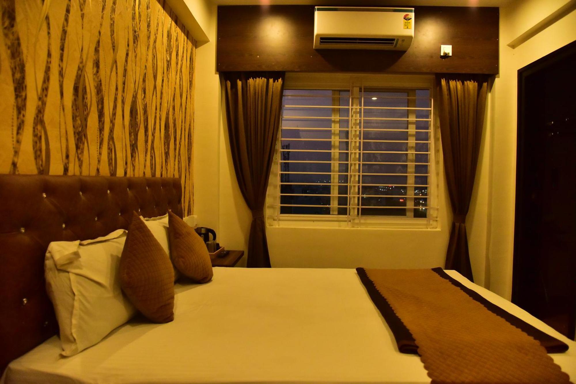 Meadows Inn Mysore Εξωτερικό φωτογραφία