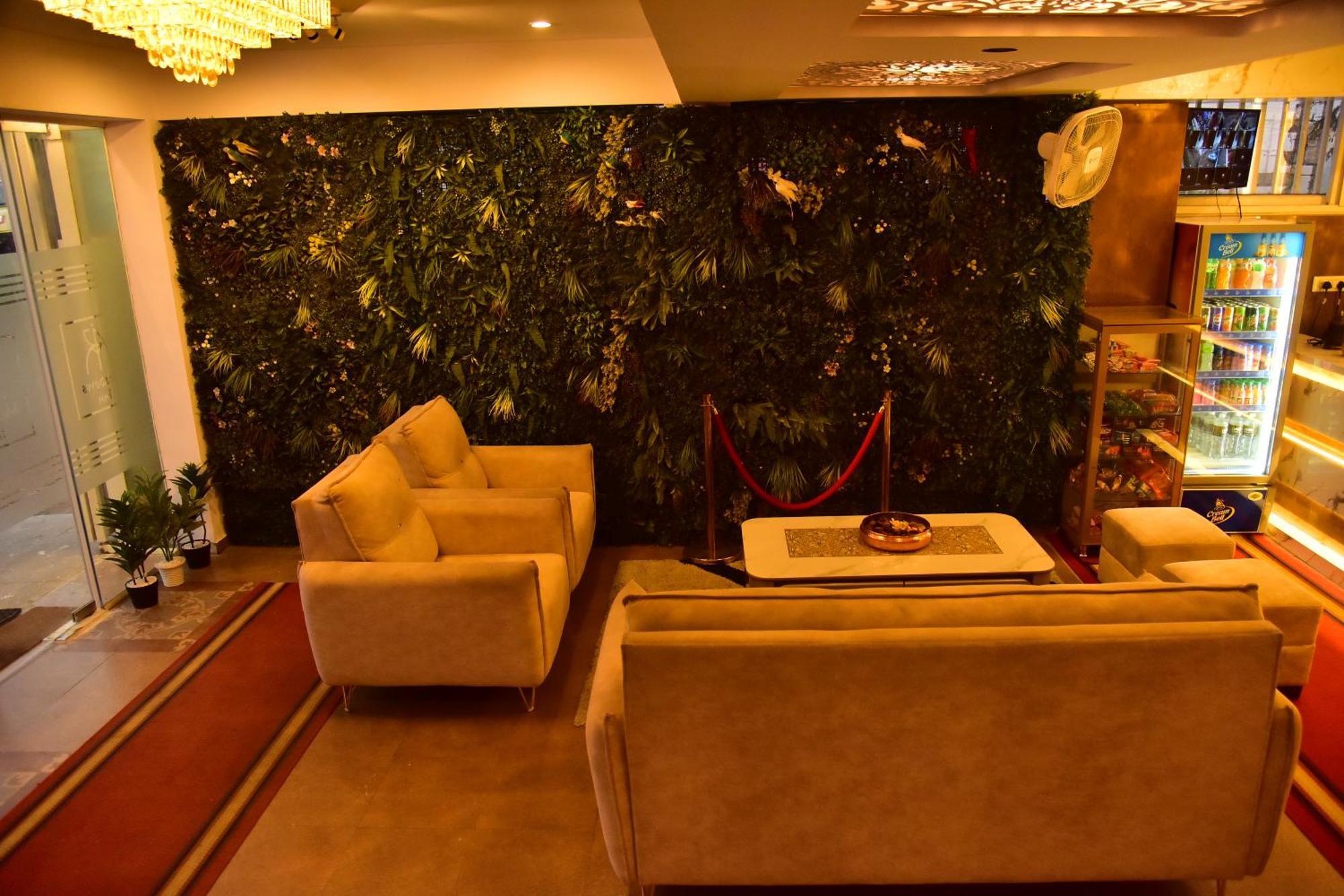 Meadows Inn Mysore Εξωτερικό φωτογραφία