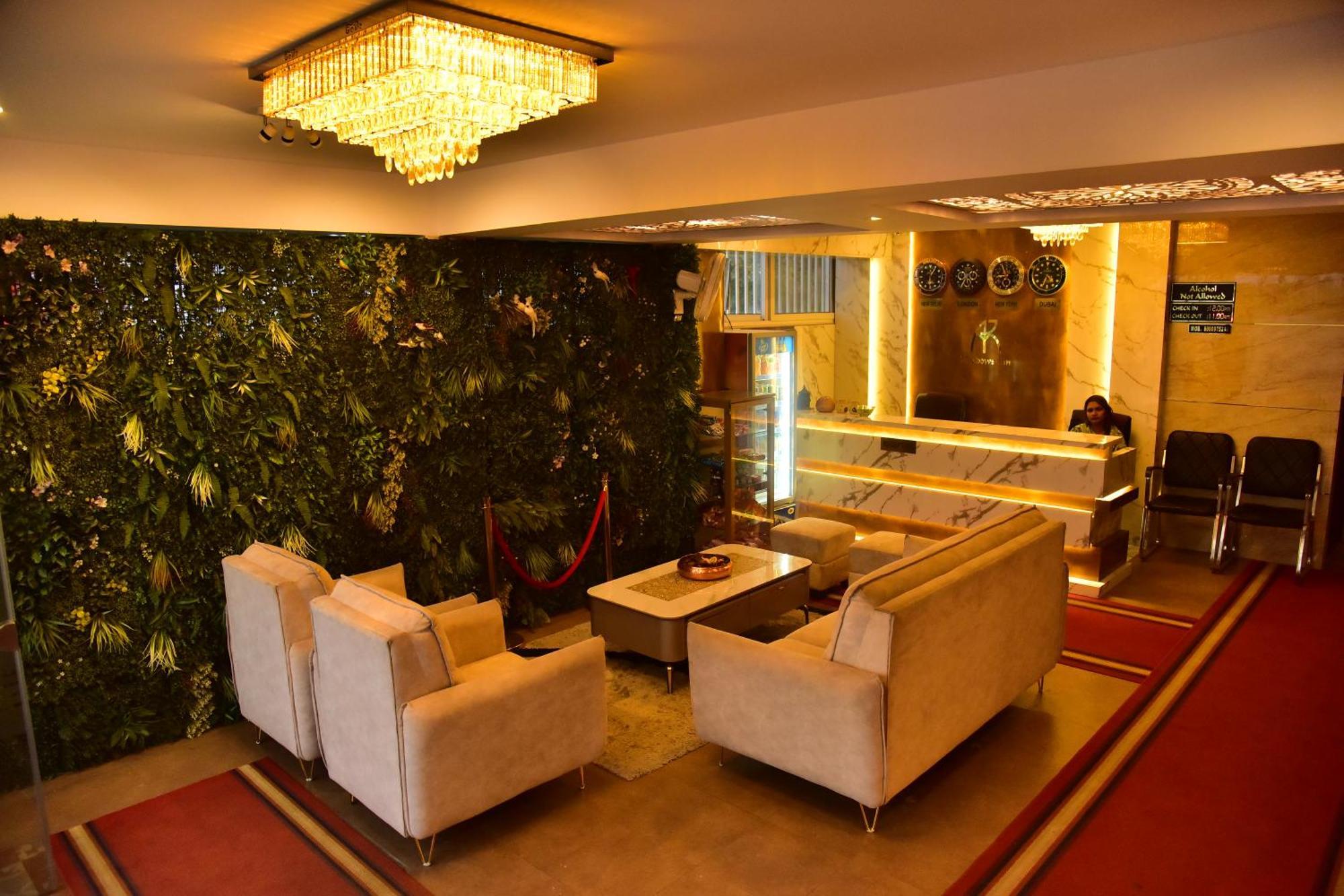 Meadows Inn Mysore Εξωτερικό φωτογραφία