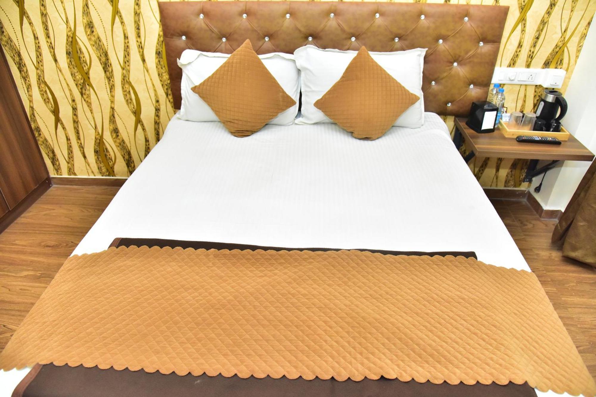 Meadows Inn Mysore Εξωτερικό φωτογραφία