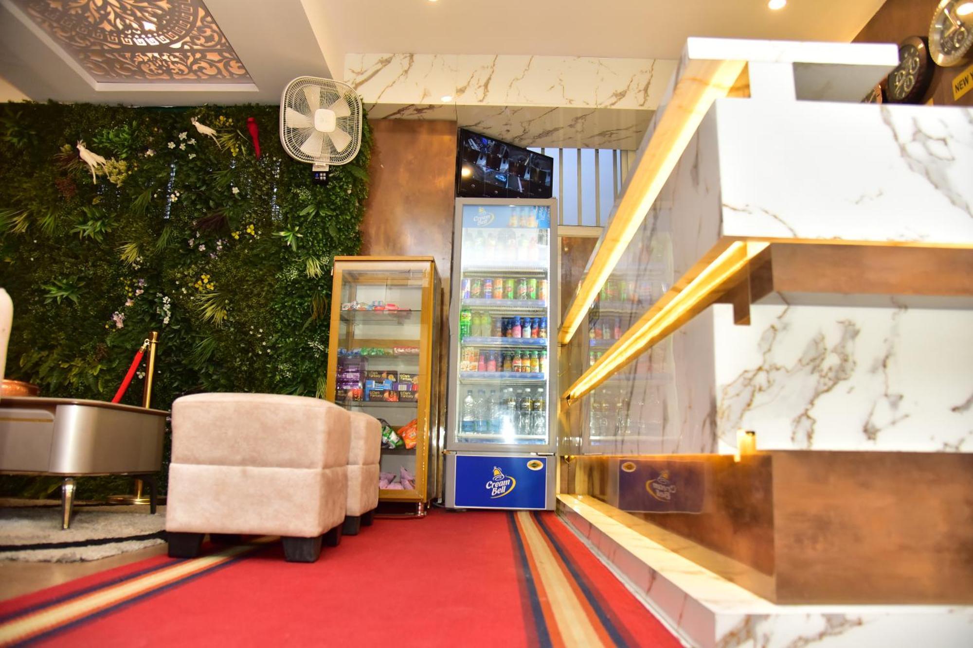 Meadows Inn Mysore Εξωτερικό φωτογραφία