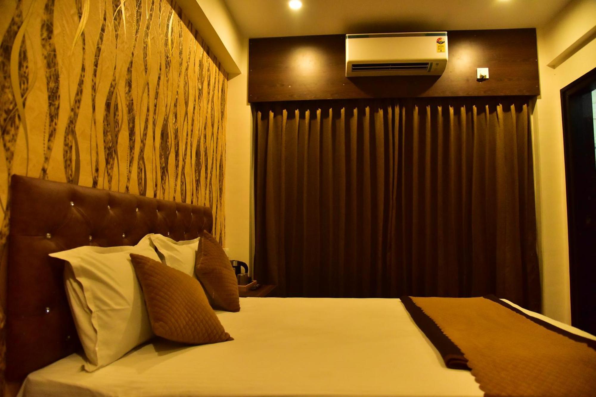 Meadows Inn Mysore Εξωτερικό φωτογραφία