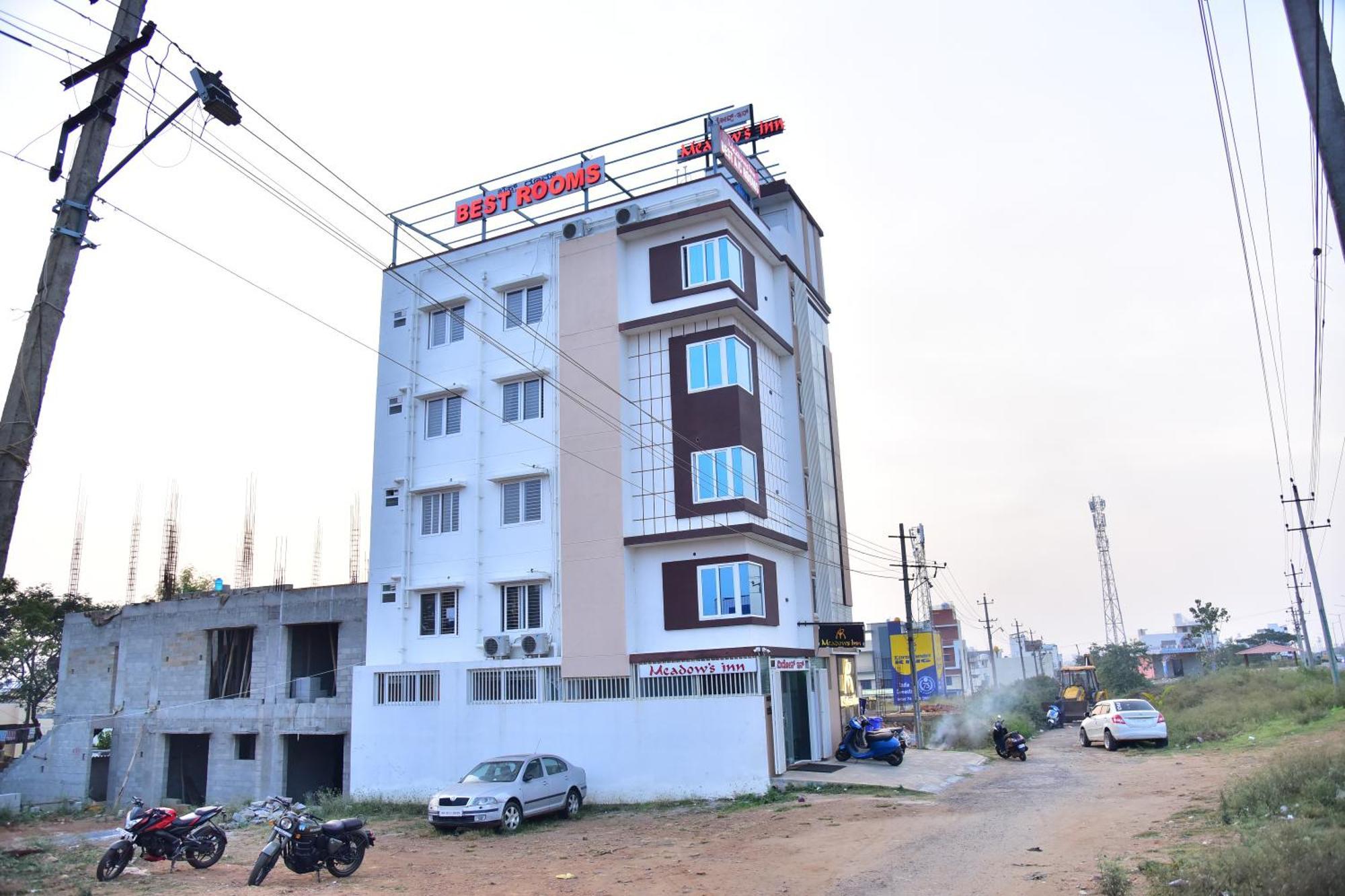 Meadows Inn Mysore Εξωτερικό φωτογραφία
