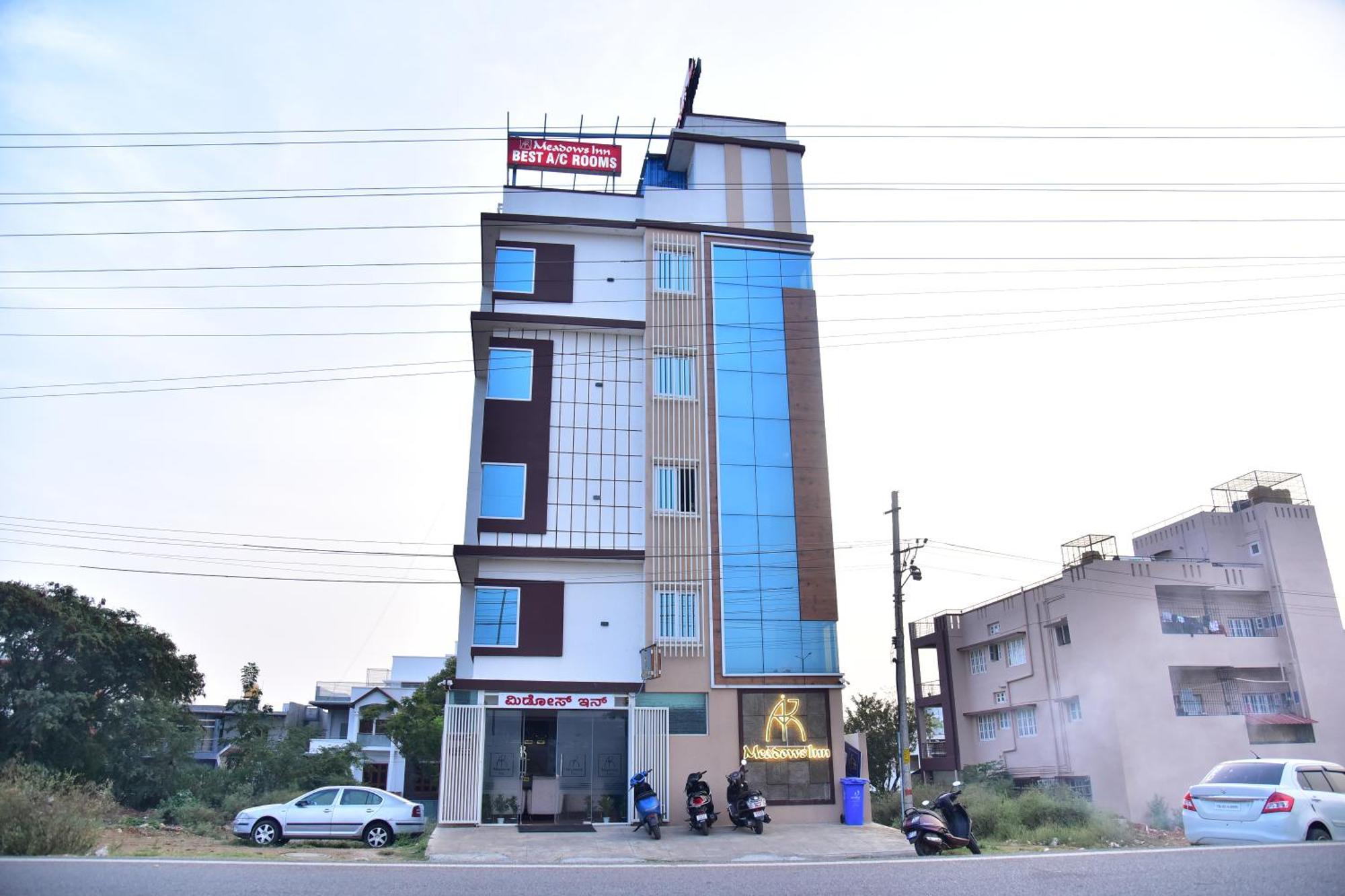 Meadows Inn Mysore Εξωτερικό φωτογραφία