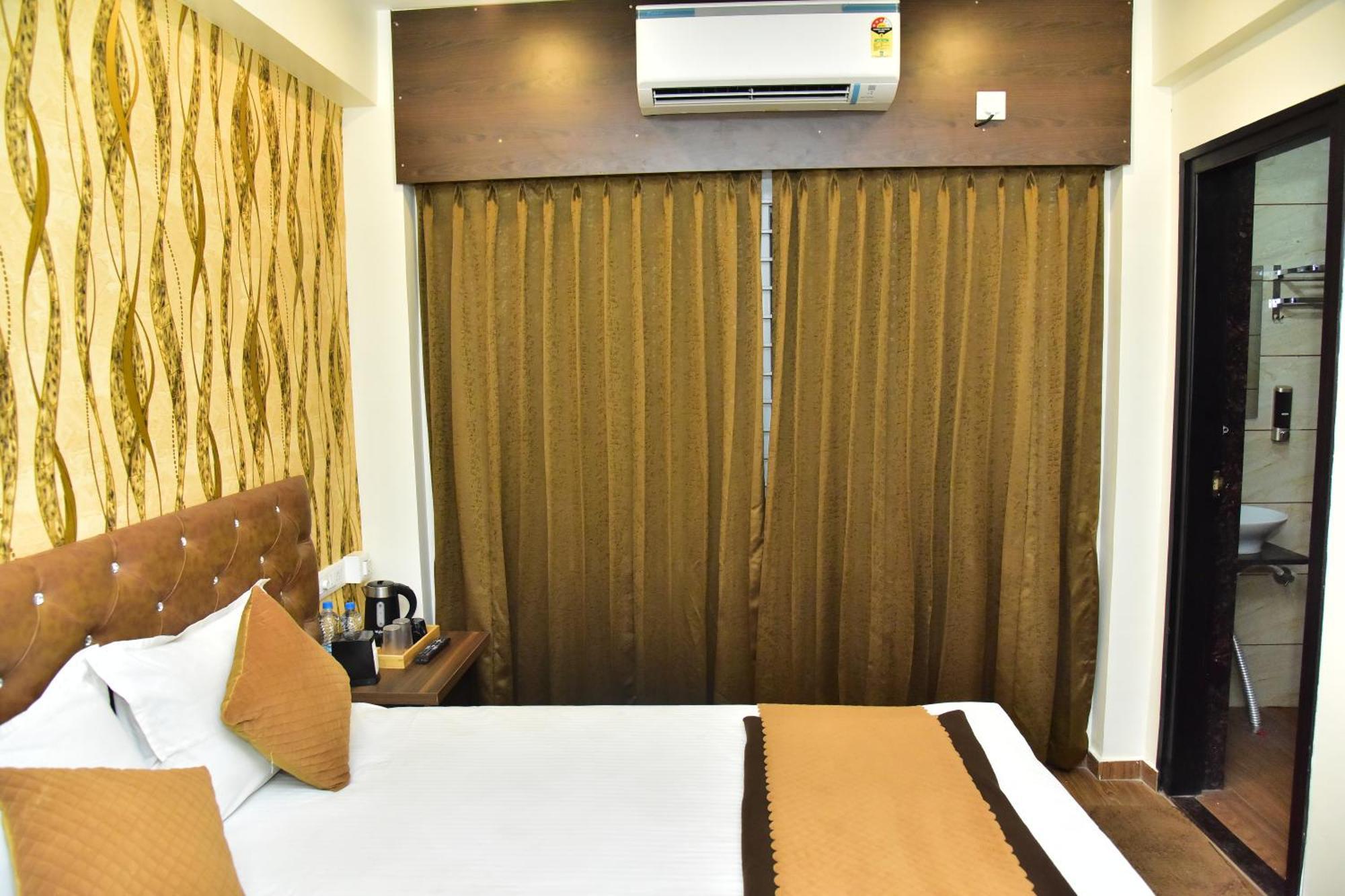 Meadows Inn Mysore Εξωτερικό φωτογραφία